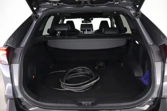 Harmaa Maastoauto, Toyota RAV4 Plug-in – VAR-81456