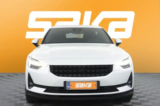 Valkoinen Sedan, Polestar 2 – VAR-81526