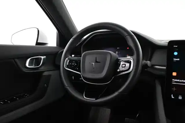 Valkoinen Sedan, Polestar 2 – VAR-81526