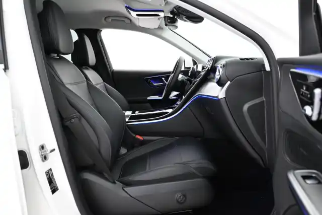 Valkoinen Maastoauto, Mercedes-Benz GLC – VAR-82132