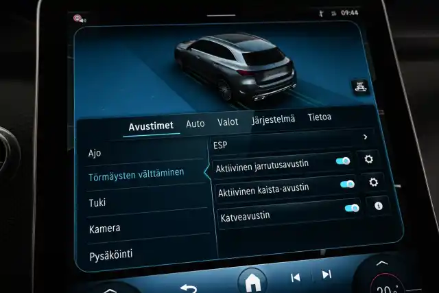 Valkoinen Maastoauto, Mercedes-Benz GLC – VAR-82132