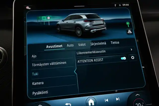 Valkoinen Maastoauto, Mercedes-Benz GLC – VAR-82132
