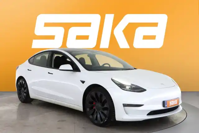 Valkoinen Sedan, Tesla Model 3 – VAR-82306