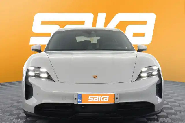 Harmaa Farmari, Porsche Taycan – VAR-82316
