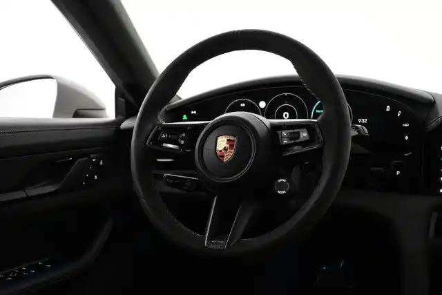 Harmaa Farmari, Porsche Taycan – VAR-82316