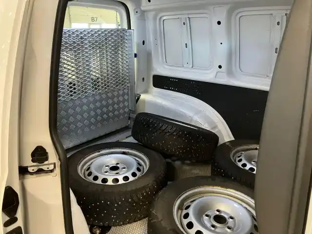 Valkoinen Pakettiauto, Volkswagen Caddy – VAR-82708