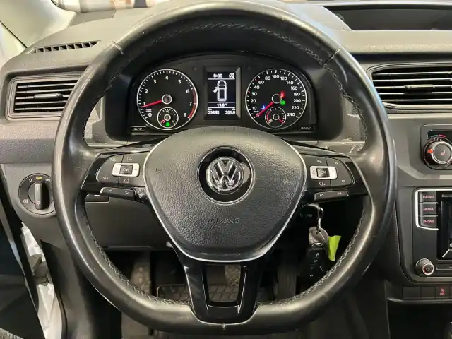 Valkoinen Pakettiauto, Volkswagen Caddy – VAR-82708