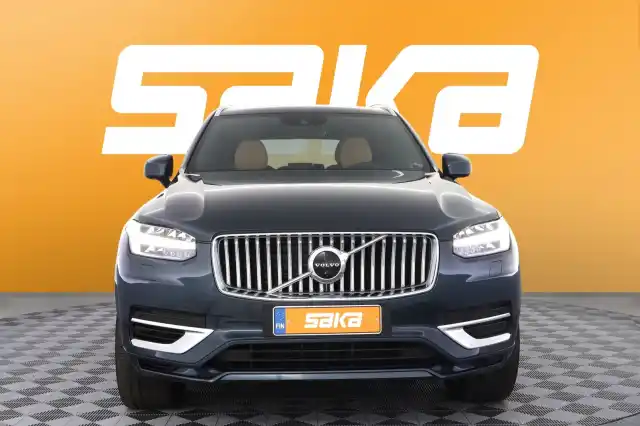 Sininen Maastoauto, Volvo XC90 – VAR-828051
