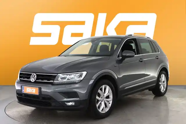 Harmaa Maastoauto, Volkswagen Tiguan – VAR-82851