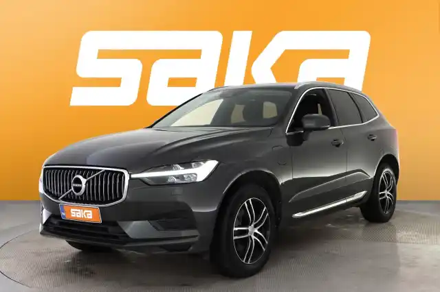 Harmaa Maastoauto, Volvo XC60 – VAR-82857