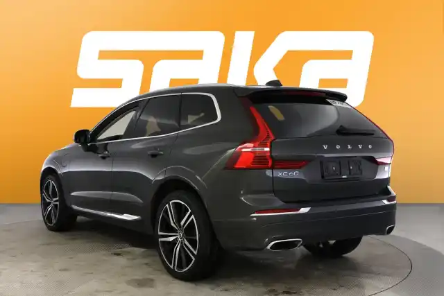 Harmaa Maastoauto, Volvo XC60 – VAR-82857