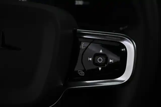 Harmaa Sedan, Polestar 2 – VAR-82863