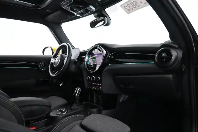 Musta Viistoperä, MINI COOPER – VAR-82938