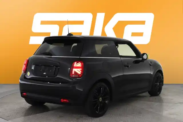 Musta Viistoperä, MINI COOPER – VAR-82938