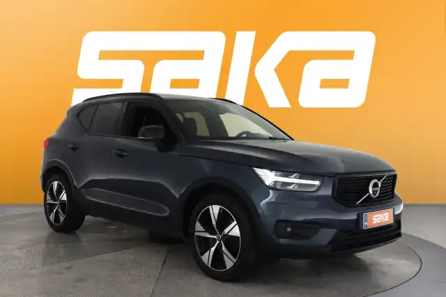 Sininen Maastoauto, Volvo XC40 – VAR-83026