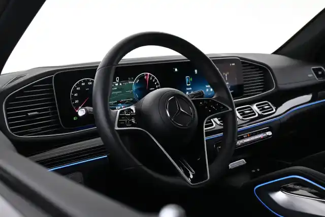 Musta Maastoauto, Mercedes-Benz GLE – VAR-83113