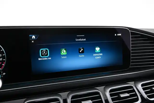 Musta Maastoauto, Mercedes-Benz GLE – VAR-83113