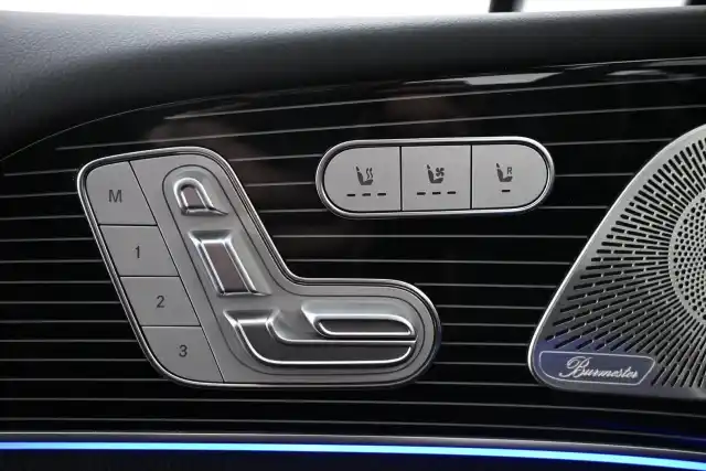 Musta Maastoauto, Mercedes-Benz GLE – VAR-83113