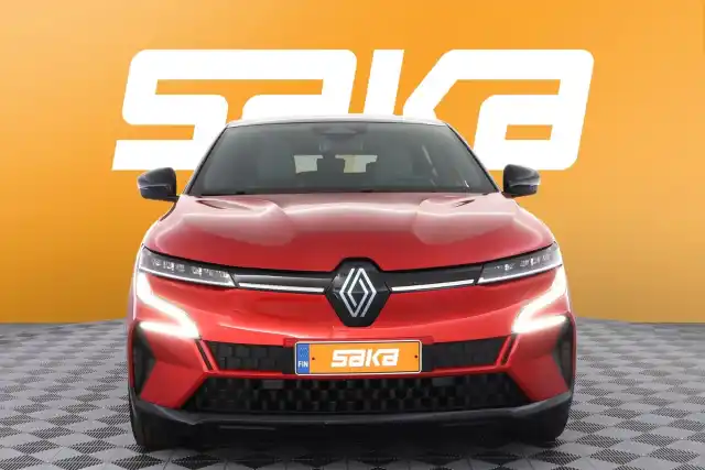 Vihreä Maastoauto, Renault Megane – VAR-83132
