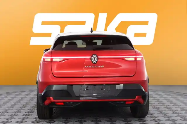 Vihreä Maastoauto, Renault Megane – VAR-83132