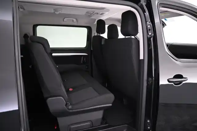 Musta Tila-auto, Toyota Proace EV – VAR-83349