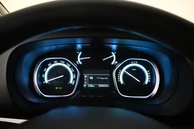 Musta Tila-auto, Toyota Proace EV – VAR-83349