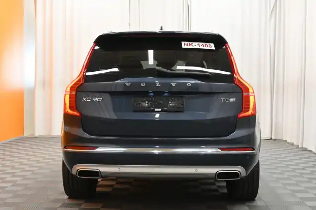 Harmaa Maastoauto, Volvo XC90 – VAR-83995