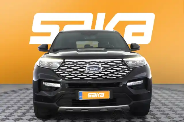 Musta Maastoauto, Ford Explorer – VAR-84327