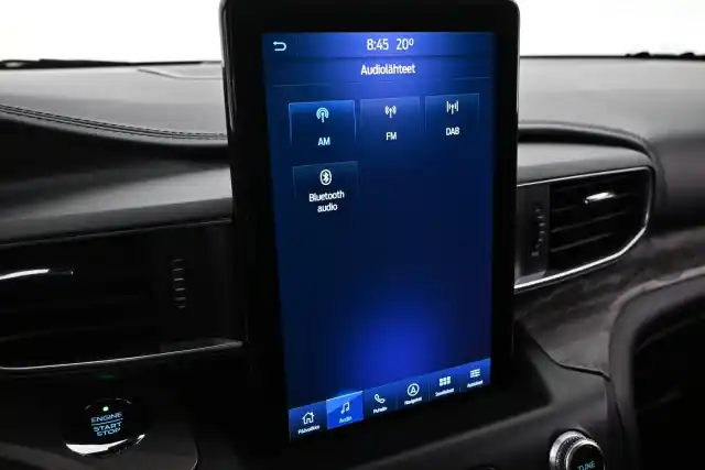 Musta Maastoauto, Ford Explorer – VAR-84327