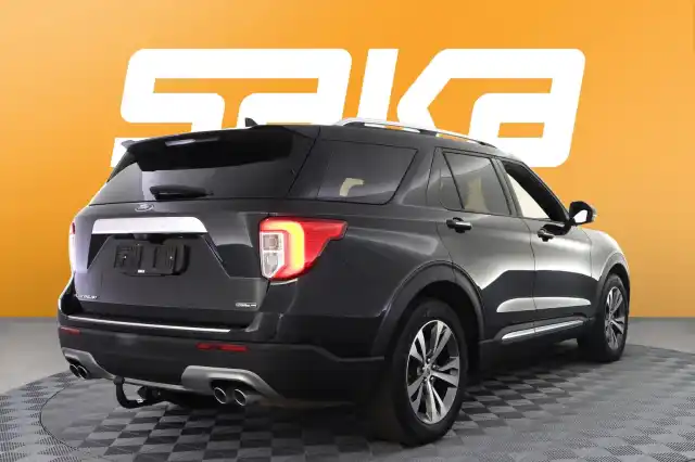 Musta Maastoauto, Ford Explorer – VAR-84327