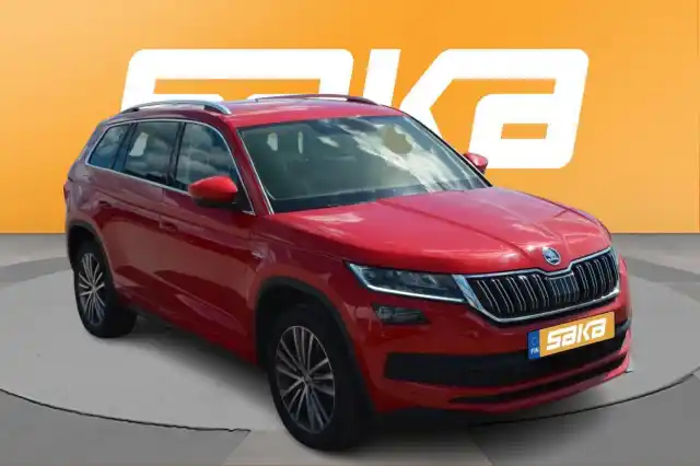 Punainen Maastoauto, Skoda Kodiaq – VAR-84461