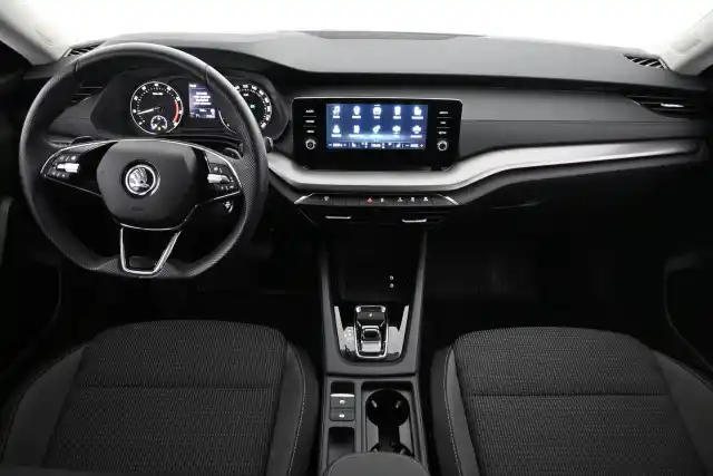 Valkoinen Farmari, Skoda Octavia – VAR-84638