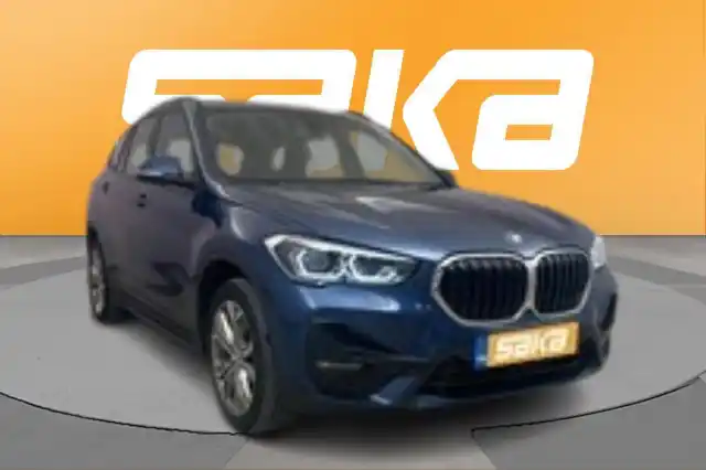 Sininen Maastoauto, BMW X1 – VAR-85324