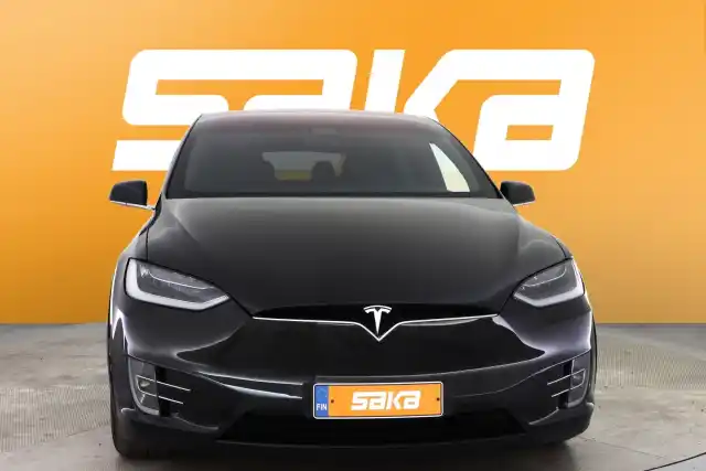 Musta Maastoauto, Tesla Model X – VAR-86597