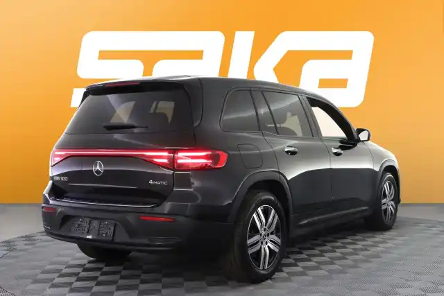 Sininen Maastoauto, Mercedes-Benz EQB – VAR-87005