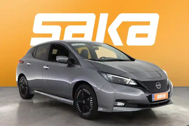 Harmaa Viistoperä, Nissan Leaf – VAR-87071