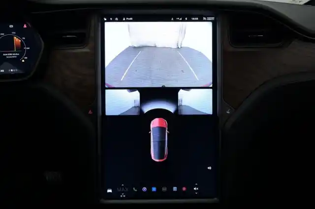 Punainen Maastoauto, Tesla Model X – VAR-88301