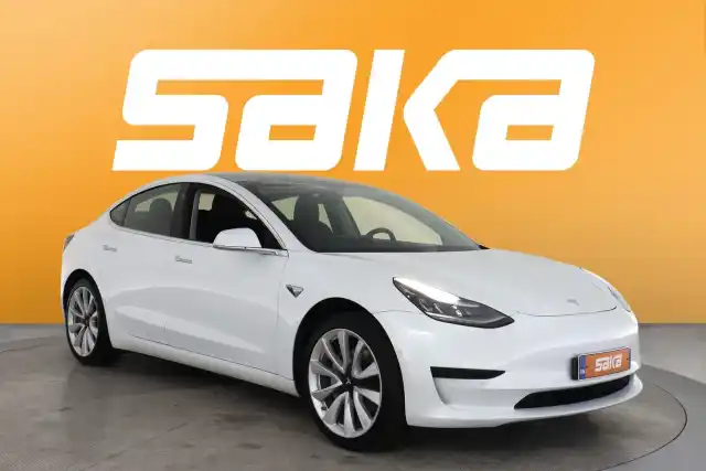 Valkoinen Sedan, Tesla Model 3 – VAR-88759