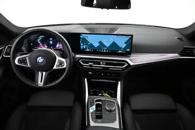 Harmaa Sedan, BMW I4 M50 – VAR-88760