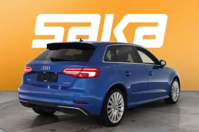 Sininen Viistoperä, Audi A3 – VAR-89068