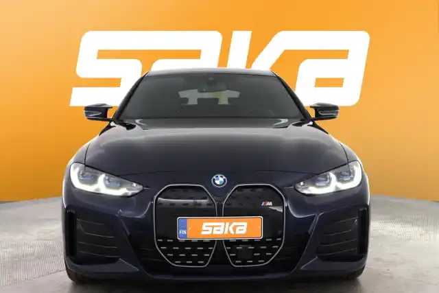 Sininen Sedan, BMW i4 – VAR-89204