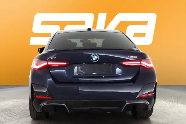 Sininen Sedan, BMW i4 – VAR-89204