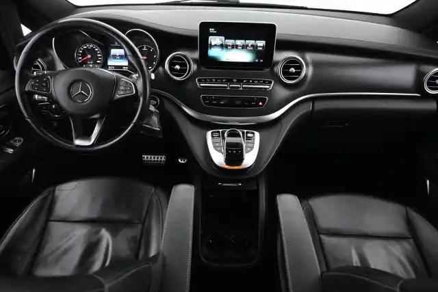 Ruskea Tila-auto, Mercedes-Benz V – VAR-89210