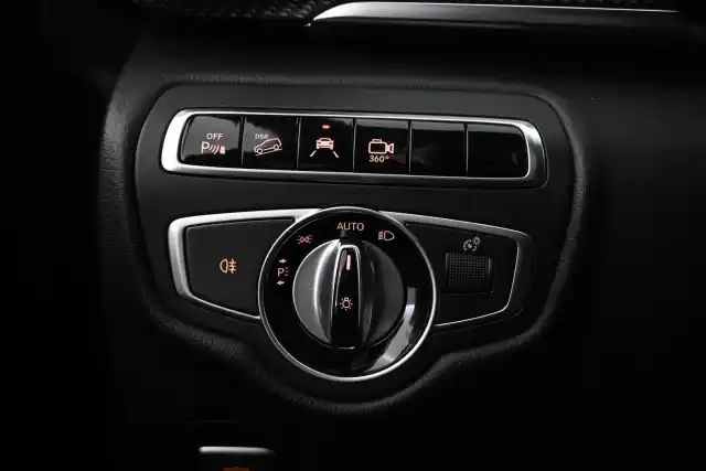 Ruskea Tila-auto, Mercedes-Benz V – VAR-89210