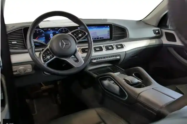 Harmaa Maastoauto, Mercedes-Benz GLE – VAR-89382