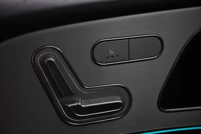 Harmaa Maastoauto, Mercedes-Benz GLE – VAR-89382