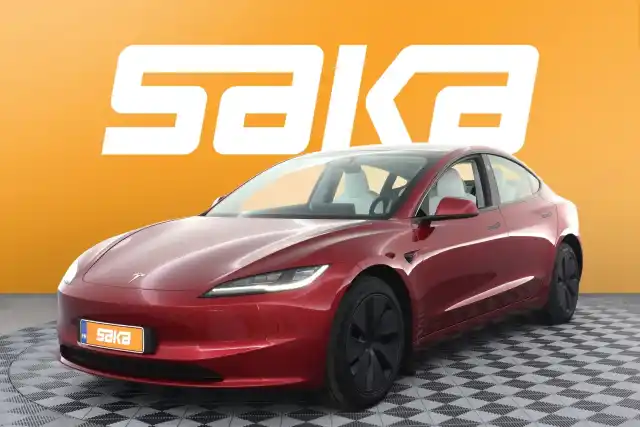 Punainen Sedan, Tesla Model 3 – VAR-89460