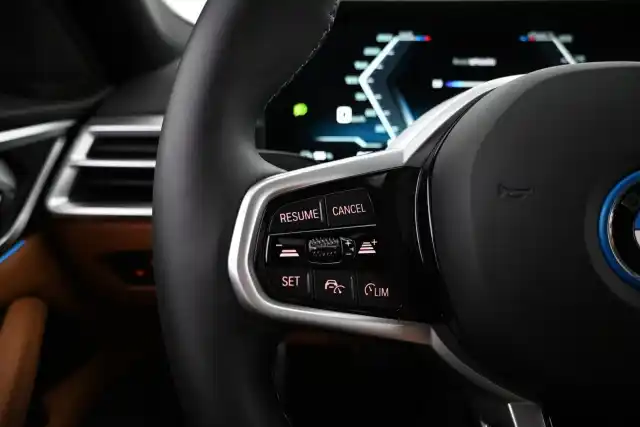  Sedan, BMW I4 M50 – VAR-90687