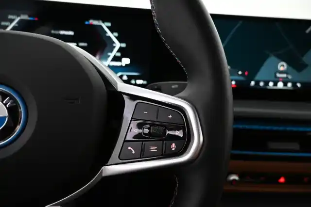  Sedan, BMW I4 M50 – VAR-90687