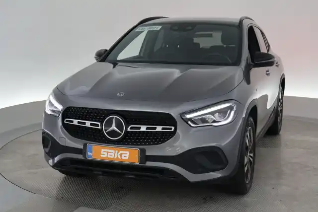 Harmaa Maastoauto, Mercedes-Benz GLA – VAR-90760